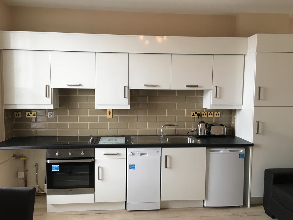 Blessings Studio Apartments Cootehill Exteriör bild